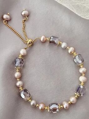 Elegant Gold Pearl Bracelet with Lavender Crystals - Unbranded